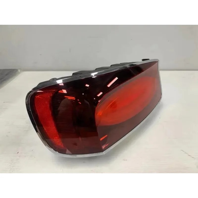 For  Continental Flying Spur LED Tail Light 2013-2019 OEM  4W0945096 4W0945095 High Quality Plug and Play Taillights